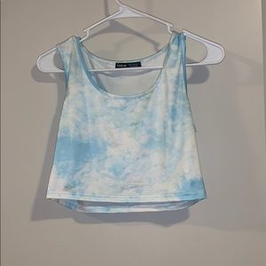 Blue & white women’s crop top 🤍